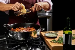 Buffétgryte/Sautégryte med lokk 6,6l hybrid